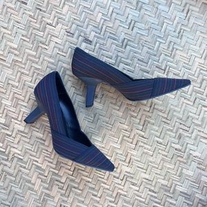 WOMEN’S DANIELE‎ ANCARANI NAVY HIGH HEELED SHOES - EUC - MADE IN SPAIN